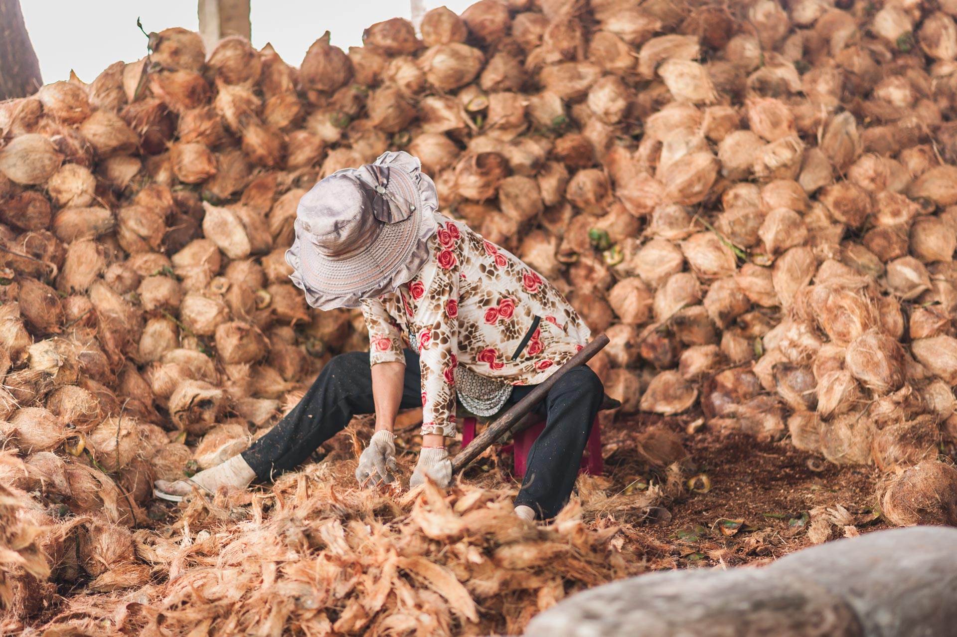 /fm/Files//Pictures/Ido Uploads/Asia/Vietnam/Mekong Delta/Mekong Delta - Coconut Candy Workshop Women Lady - NS - SS.jpg